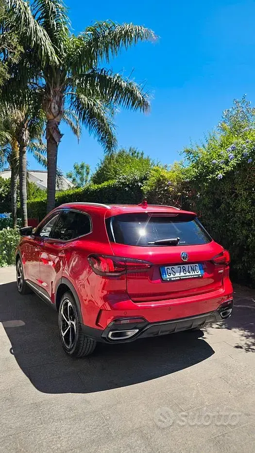 Usata MG HS Luxury 170 CV (125 kW) 2024 Rosso SUV