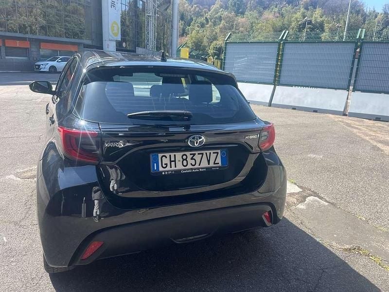 Usata Toyota Yaris Trend 131 CV (96 kW) 2021 Nero Utilitaria