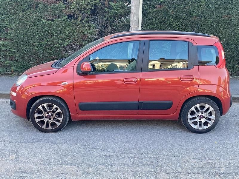 Usata Fiat Panda Pop 69 CV (50 kW) 2012 Arancione Utilitaria
