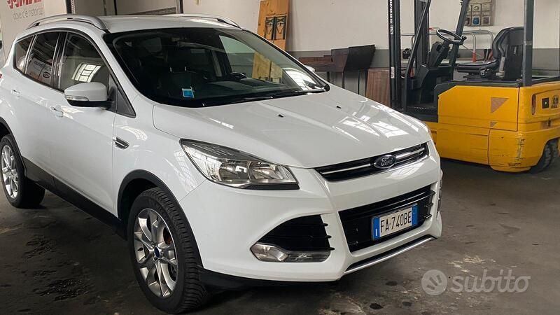 Usata Ford Kuga 2015 Bianco SUV