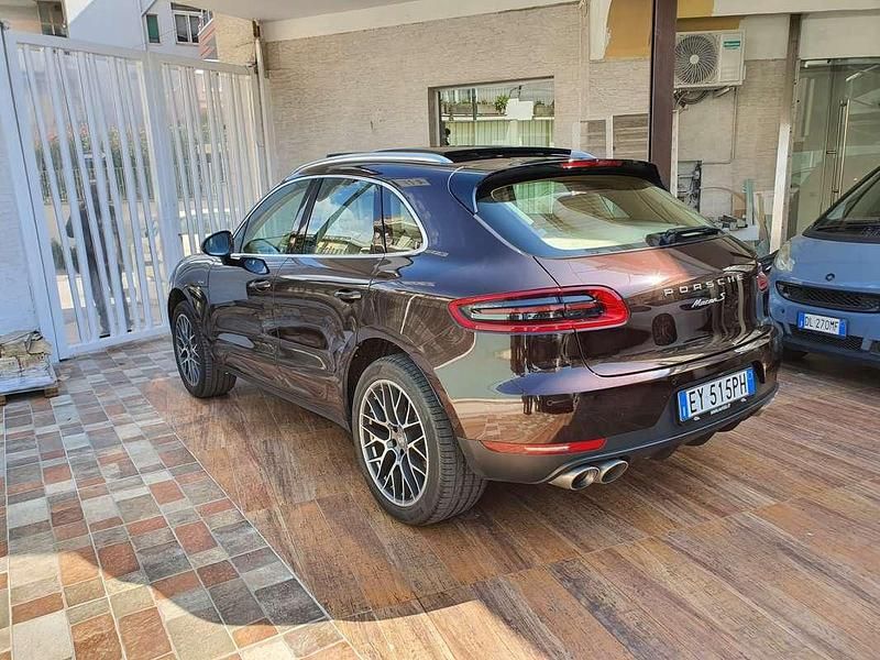 Usata Porsche Macan 250 CV (183 kW) 2015 Marrone SUV