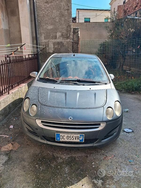 Usata Smart ForFour 95 CV (69 kW) 2006 Grigio Utilitaria
