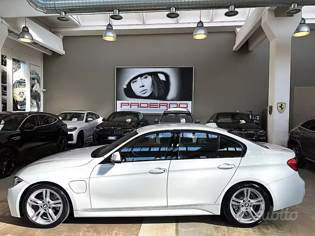 Usata BMW 330 M Sport 184 CV (135 kW) 2018 Bianco Berlina