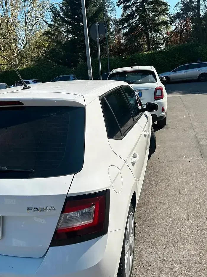 Usata Skoda Fabia 75 CV (55 kW) 2016 Bianco Berlina