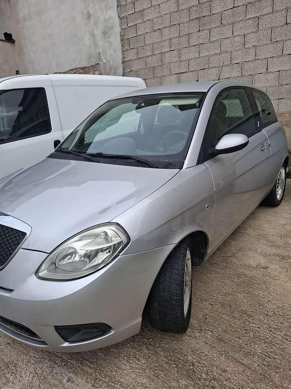 Usata Lancia Ypsilon 60 CV (44 kW) 2009 Other Utilitaria