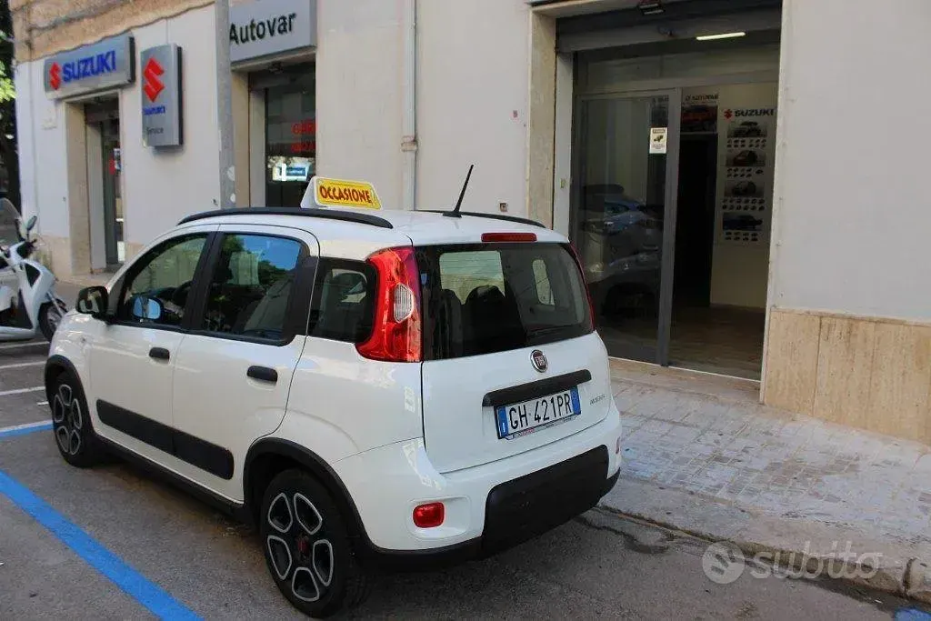 Usata Fiat Panda City Life 69 CV (50 kW) 2021 Bianco Utilitaria