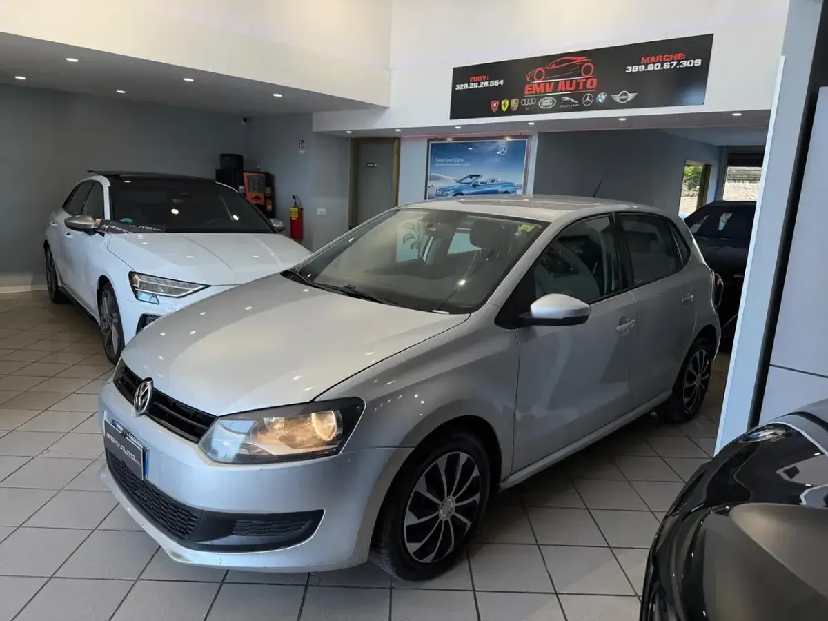 Usata VW Polo Highline 90 CV (66 kW) 2010 Grigio Utilitaria