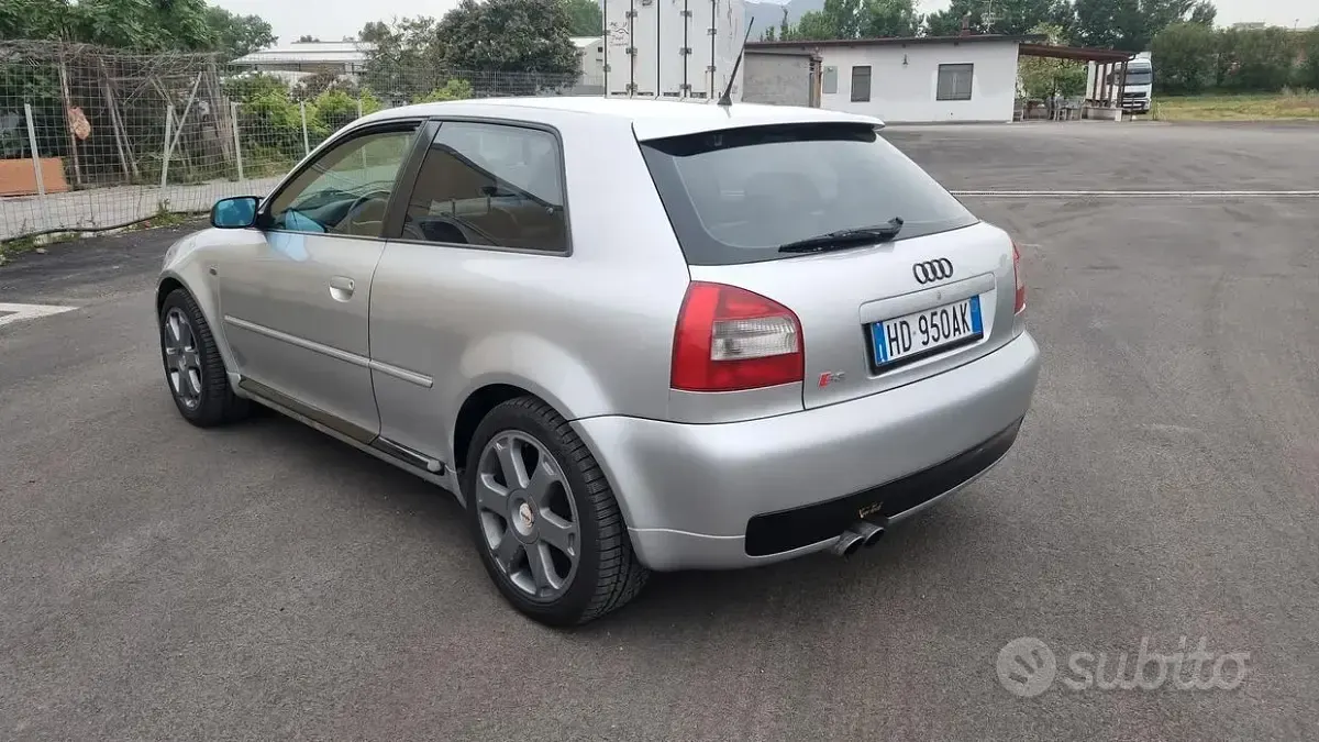 Usata Audi S3 225 CV (165 kW) 2026 Grigio Berlina