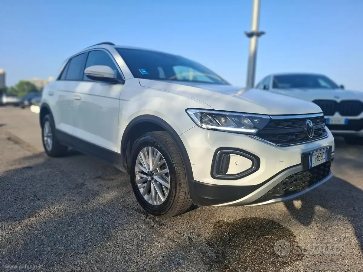 Usata VW T-Roc Life 150 CV (110 kW) 2023 Other SUV