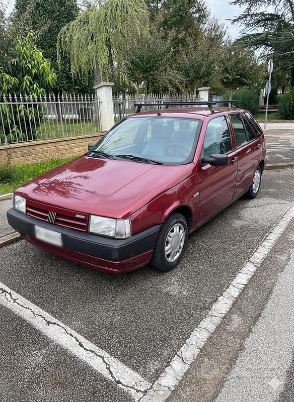 Usata Fiat Tipo 88 CV (64 kW) 1991 Rosso Berlina