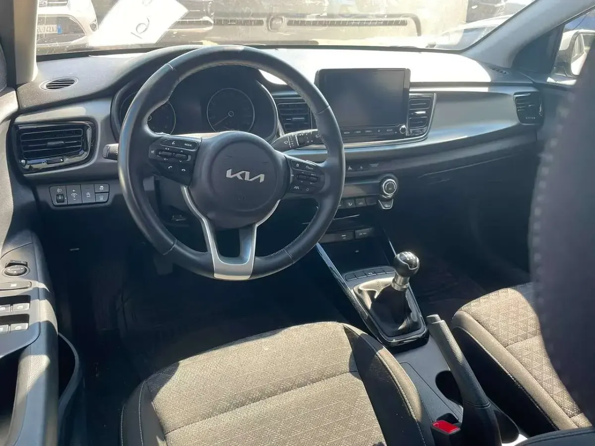 Usata Kia Rio Style 82 CV (60 kW) 2023 Other Berlina