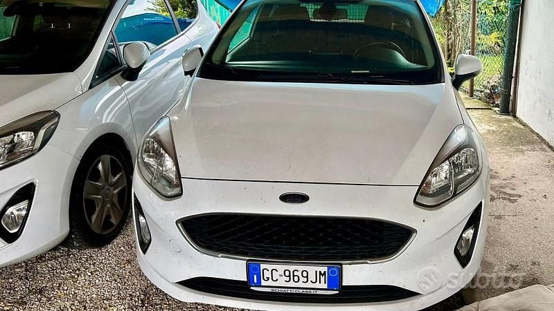 Bianco Usata 2020 Ford Fiesta Due volumi | 7500 € (Super prezzo) - Immagine 1/4