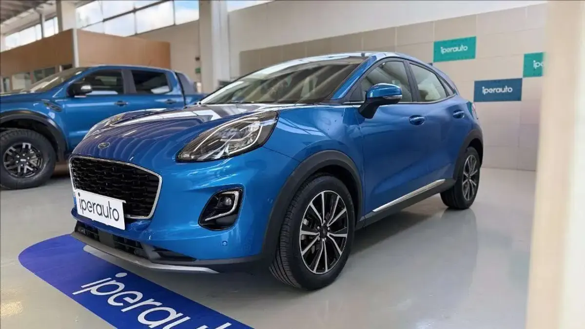 Usata Ford Puma Titanium 125 CV (91 kW) 2022 Blu metallizzato SUV