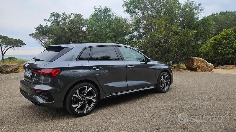 Usata Audi A3 Sportback e-tron S-Line 245 CV (180 kW) 2021 Grigio Utilitaria