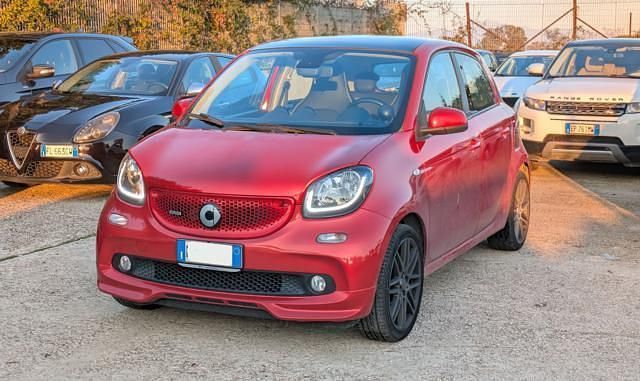 Usata Smart ForFour Brabus Xclusive 109 CV (80 kW) 2016 Rosso Utilitaria