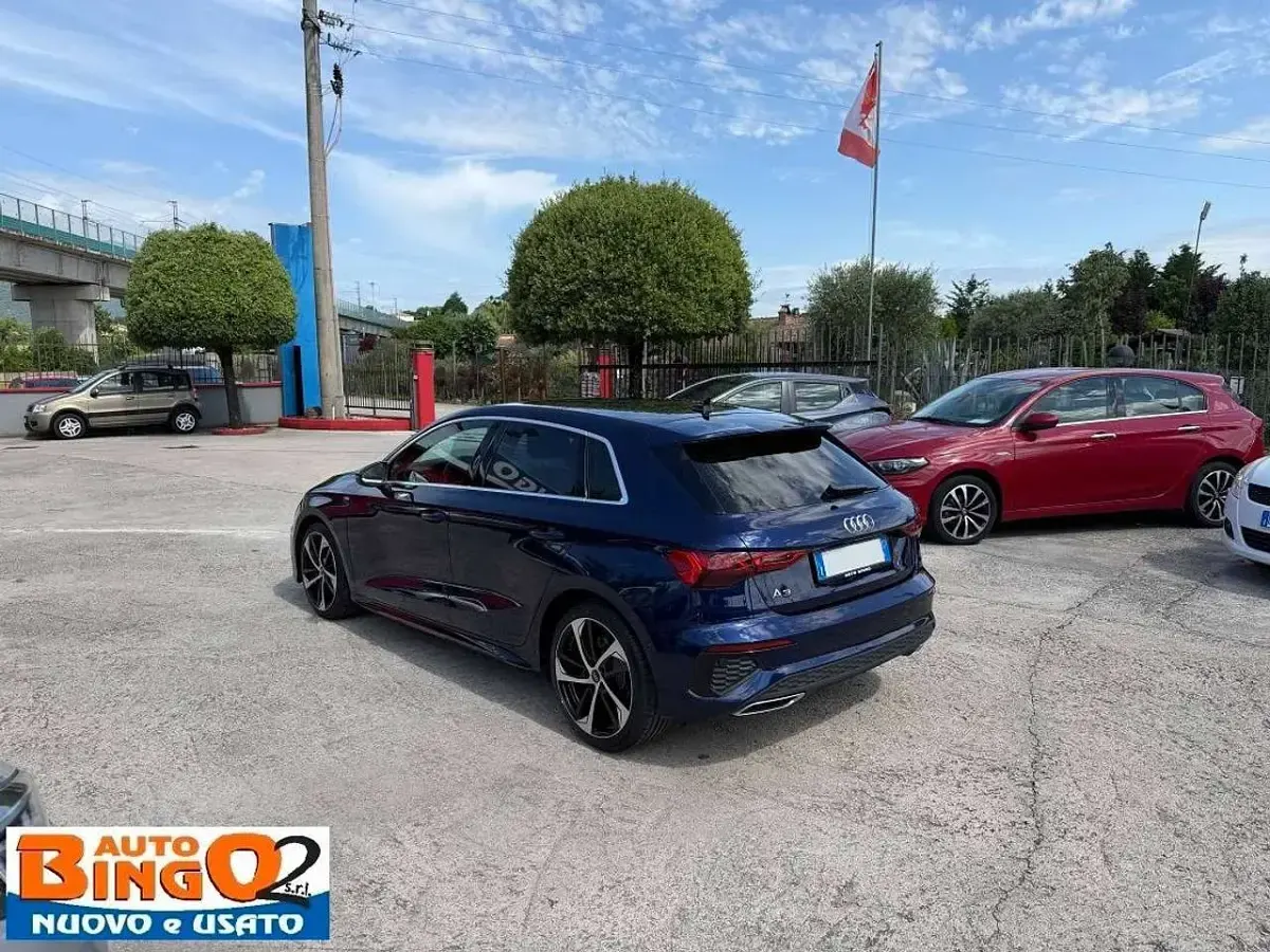 Usata Audi A3 S-Line 116 CV (85 kW) 2024 Blu/azzurro Berlina