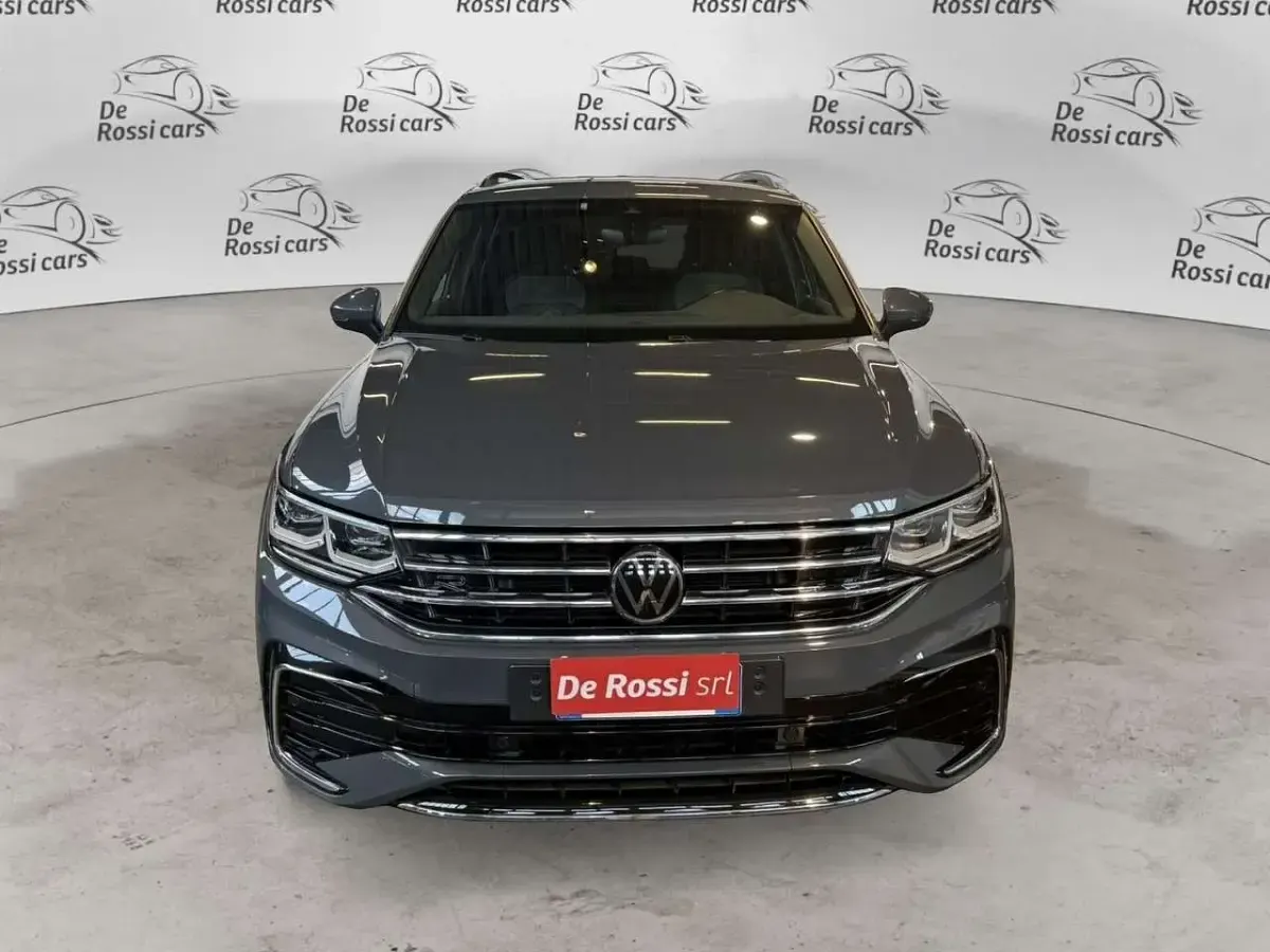 Usata VW Tiguan R-line 150 CV (110 kW) 2022 Grigio SUV