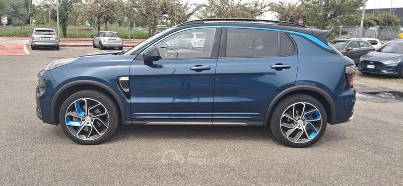 Usata Lynk & Co 01 261 CV (191 kW) 2023 Blu SUV