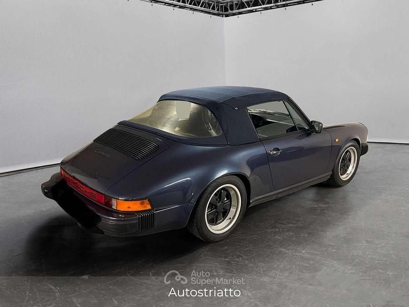 Usata Porsche 911 Carrera Cabriolet 231 CV (169 kW) 1985 Blu/azzurro Cabrio