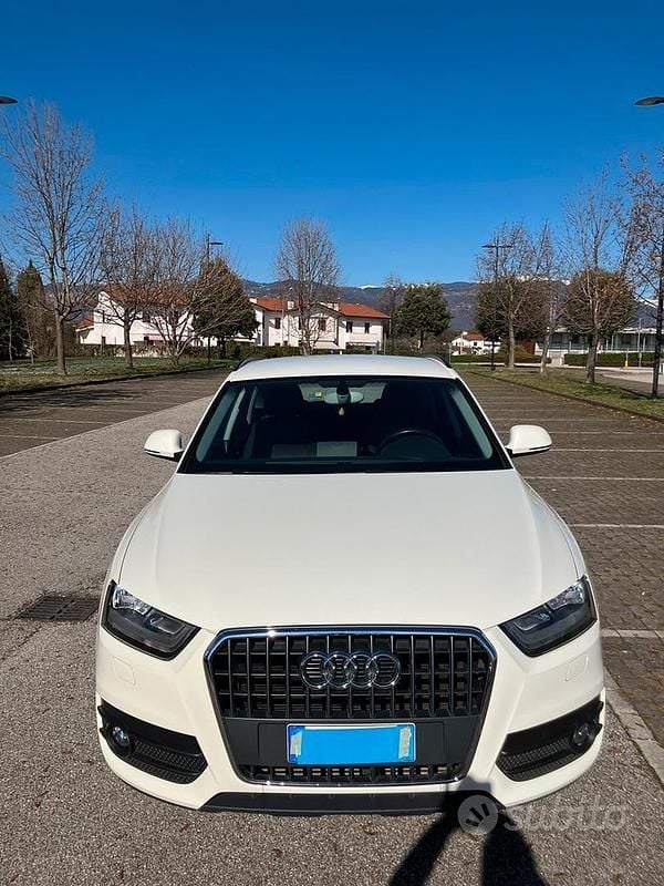 Usata Audi Q3 Business 140 CV (102 kW) 2014 Bianco SUV