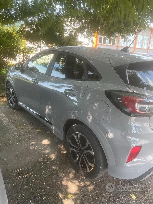 Usata Ford Puma ST-Line 125 CV (91 kW) 2023 Grigio Berlina