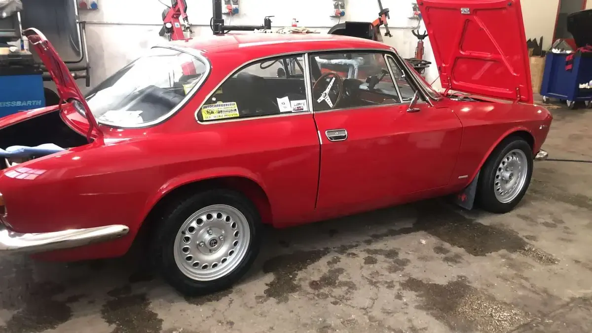 Usata Alfa Romeo GT Junior 109 CV (80 kW) 1969