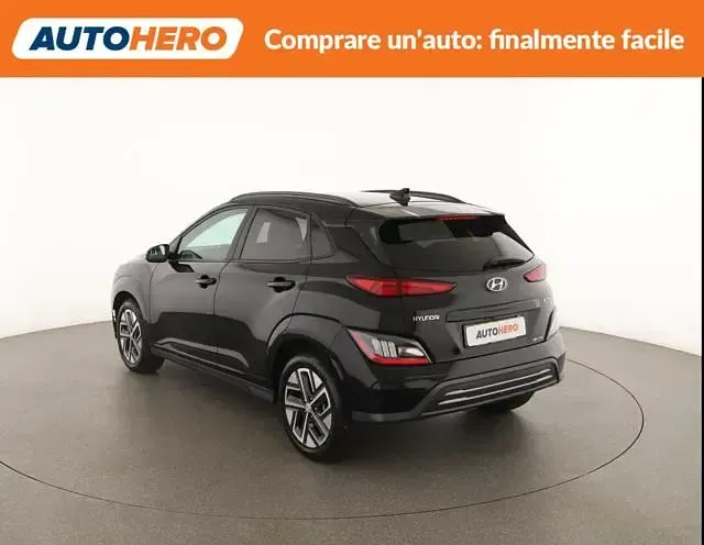 Usata Hyundai Kona 100 kW (136 CV) 2022 Nero SUV