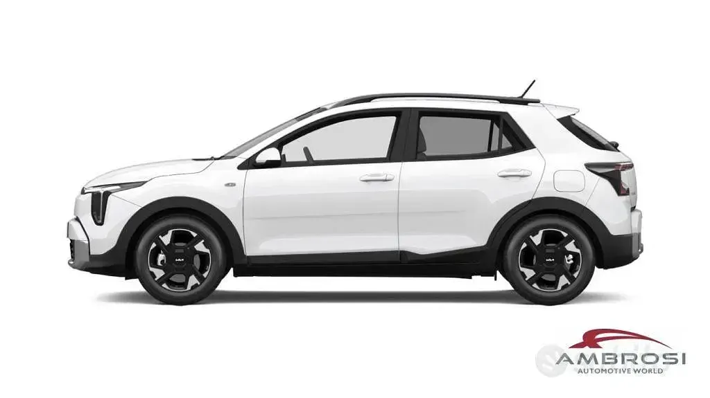 Nuova Kia Stonic Urban 116 CV (85 kW) 2026 Clear white SUV