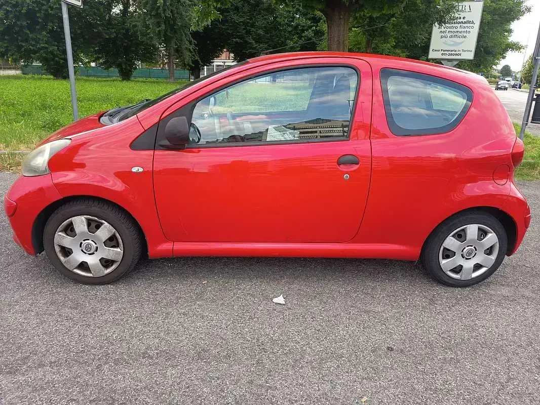 Usata Toyota Aygo 68 CV (50 kW) 2007 Utilitaria