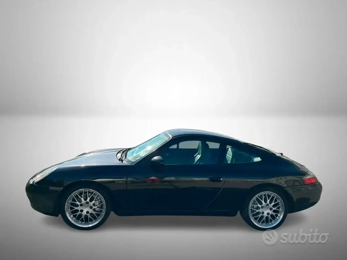 Usata Porsche 911 Carrera 4 300 CV (220 kW) 2000 Nero Coupé