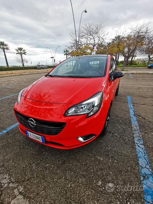 Usata Opel Corsa Cosmo 75 CV (55 kW) 2015 Rosso Coupé