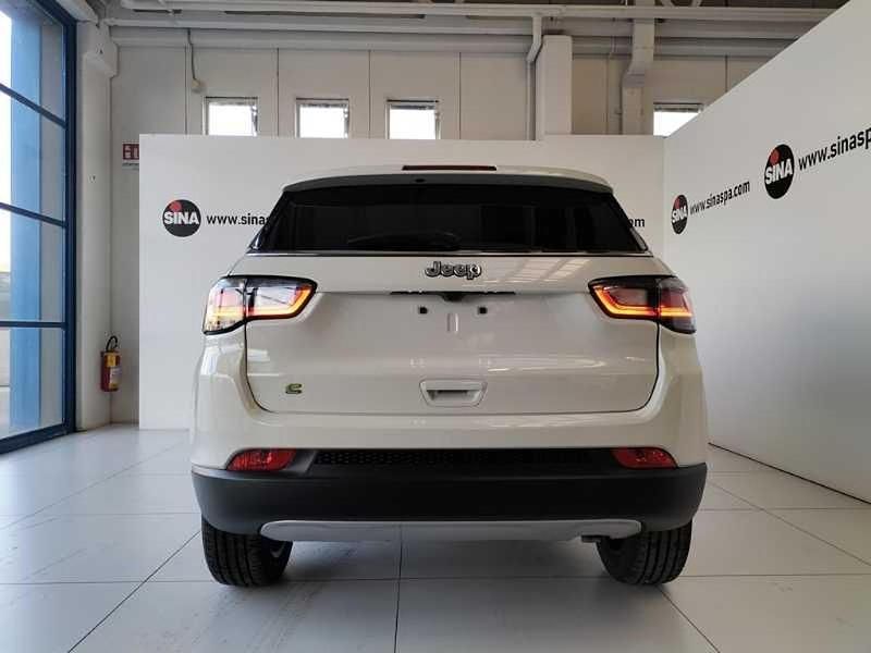Usata Jeep Compass Limited 130 CV (95 kW) 2024 Bianco SUV