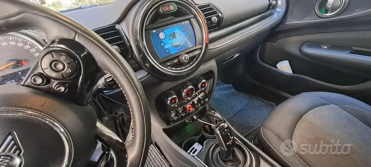 Usata Mini Cooper D Clubman 150 CV (110 kW) 2019 Grigio Station wagon