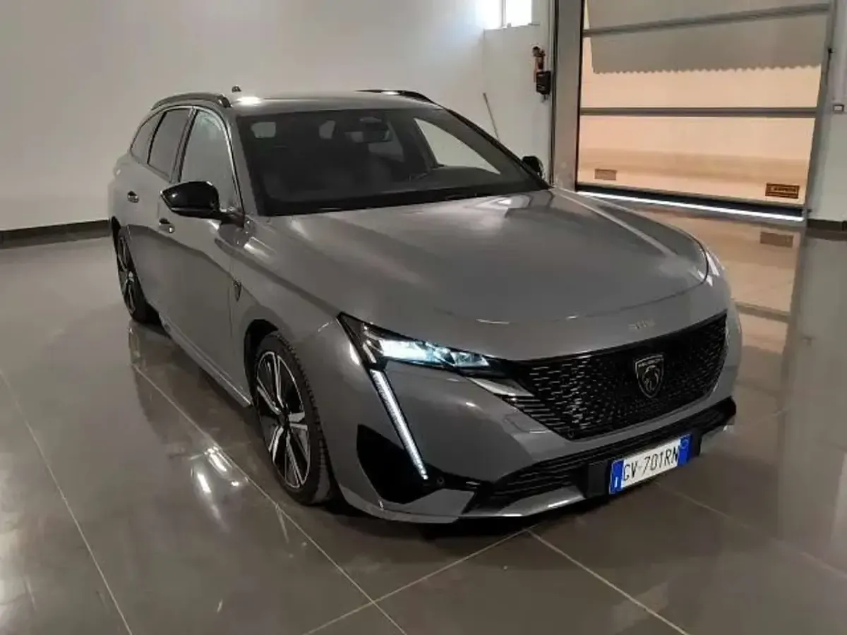 Usata Peugeot 308 SW GT 131 CV (96 kW) 2024 Grigio Station wagon