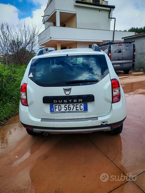 Usata Dacia Duster 2016 Bianco SUV