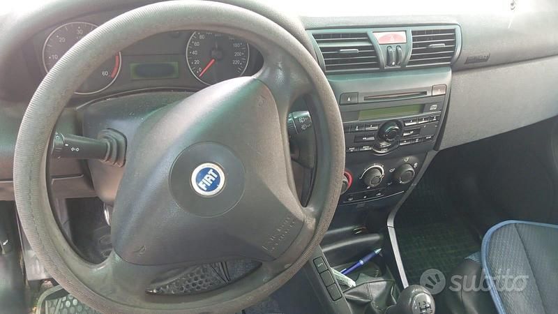 Usata Fiat Stilo 2003 Grigio Station wagon