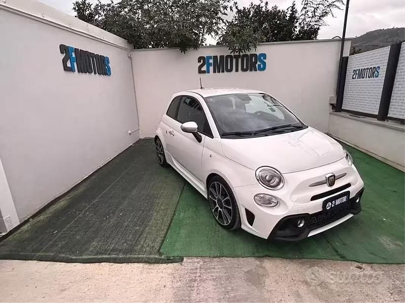 Usata Abarth 595 165 CV (121 kW) 2022 Bianco Berlina