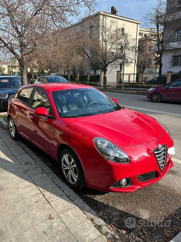 Usata Alfa Romeo Giulietta 120 CV (88 kW) 2015 Utilitaria
