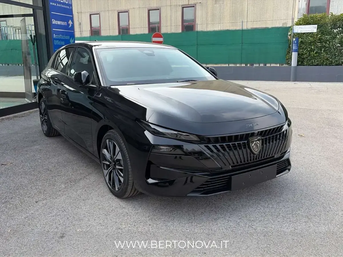 Nuova Peugeot 308 Allure 131 CV (96 kW) 2026 Nero Berlina