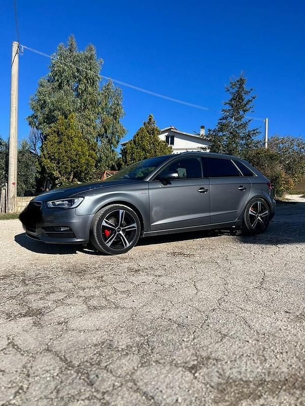 Usata Audi A3 S-Line 105 CV (77 kW) 2015 Grigio Berlina