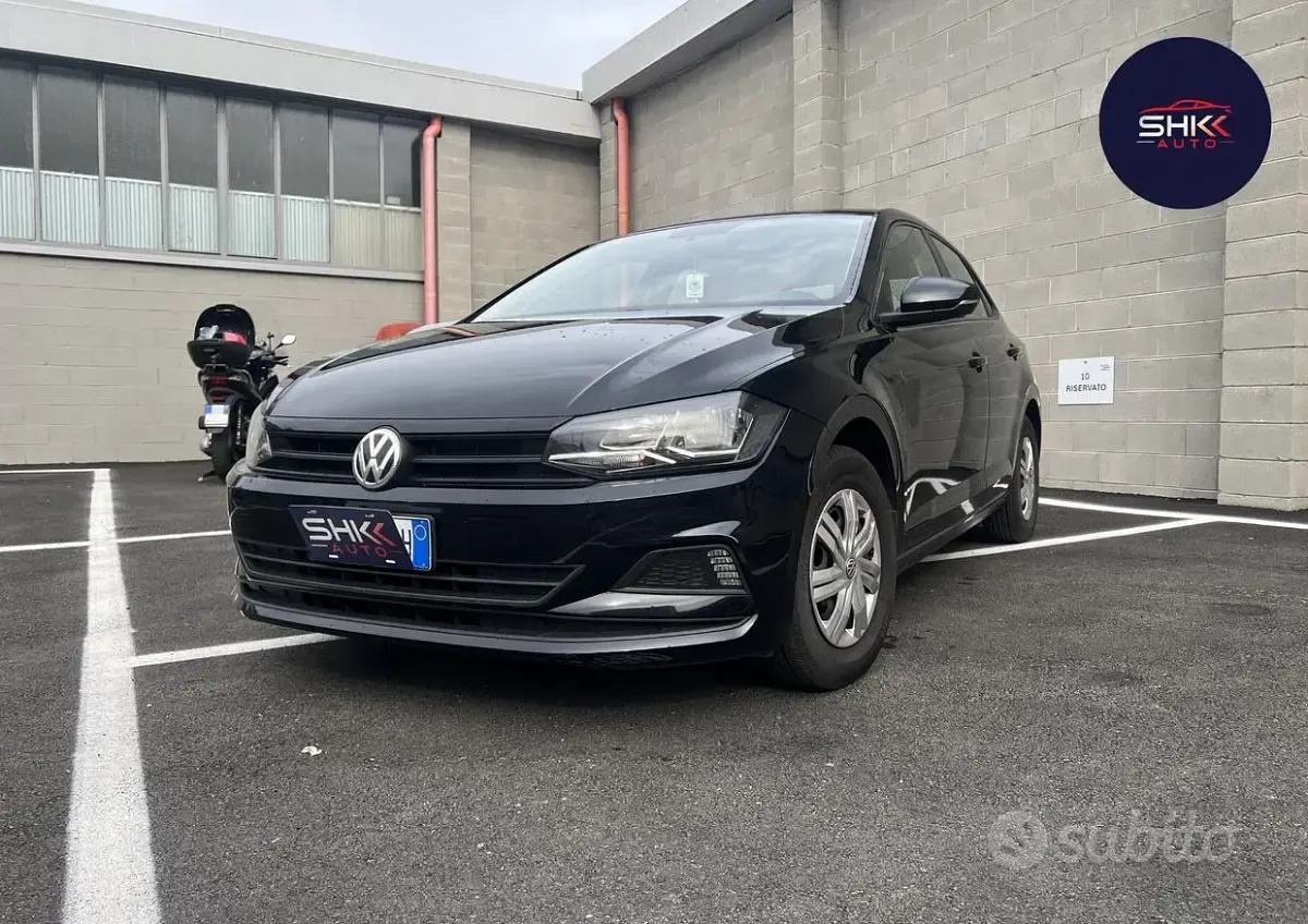 Usata VW Polo Trendline 65 CV (47 kW) 2019 Nero Utilitaria