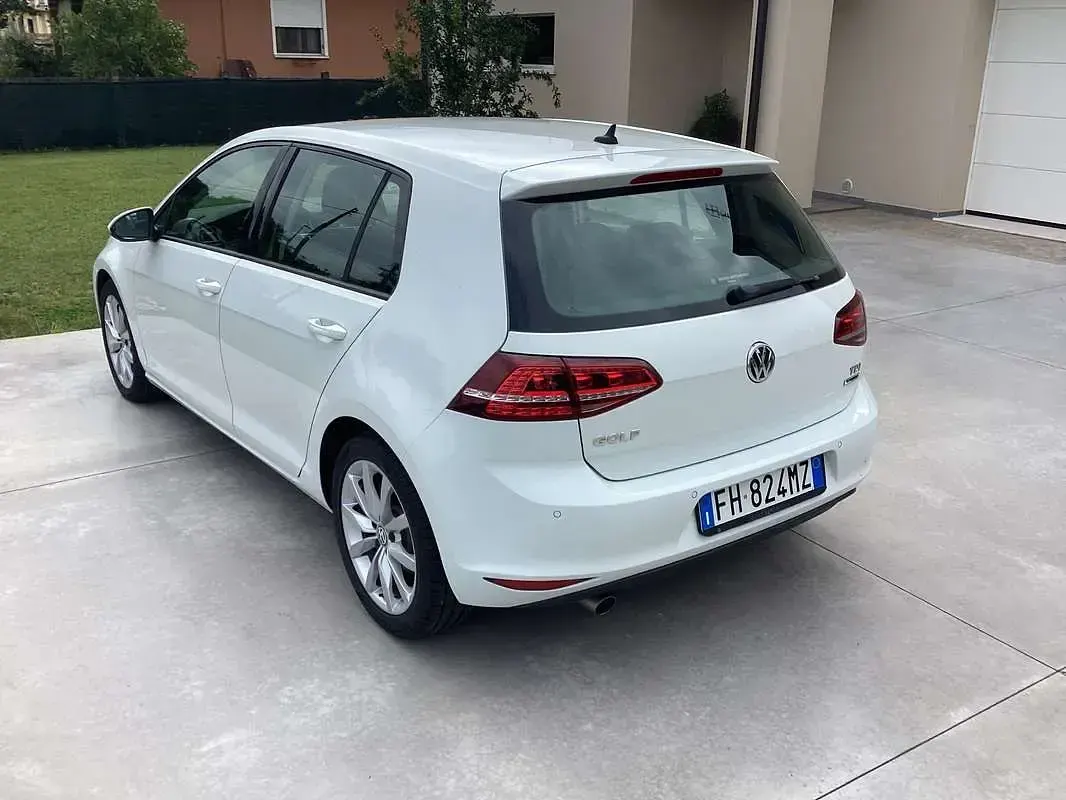 Usata VW Golf VII Comfortline 110 CV (80 kW) 2017 Bianco Berlina