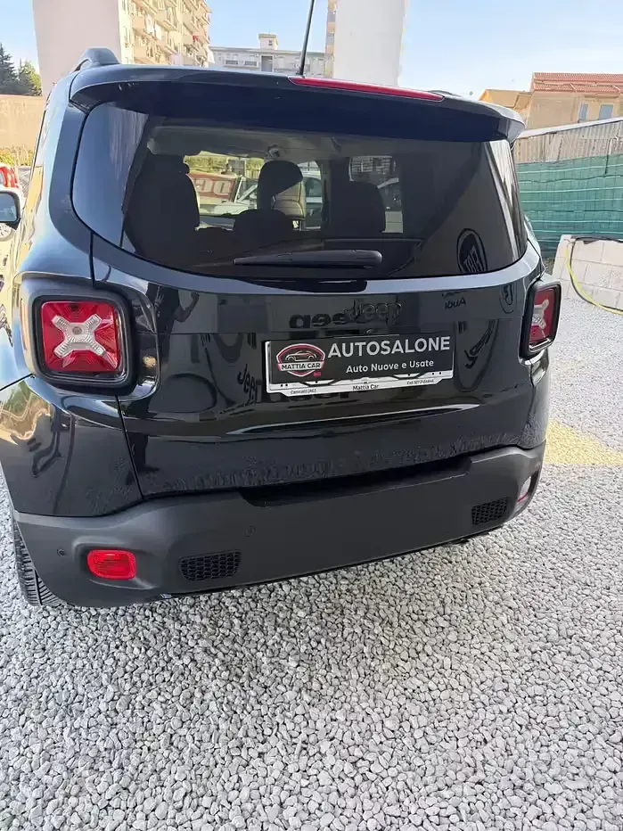 Usata Jeep Renegade Limited 120 CV (88 kW) 2017 Nero SUV