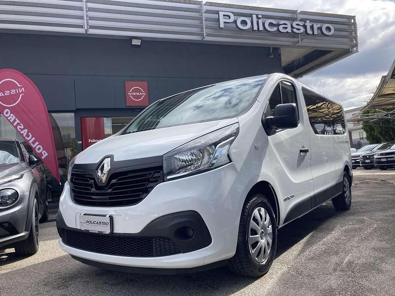 Bianco Usata 2017 Renault Trafic Monovolume | 16.990 € (Buon prezzo) - Immagine 1/3
