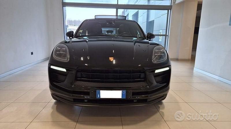 Usata Porsche Macan 265 CV (194 kW) 2023 Nero SUV