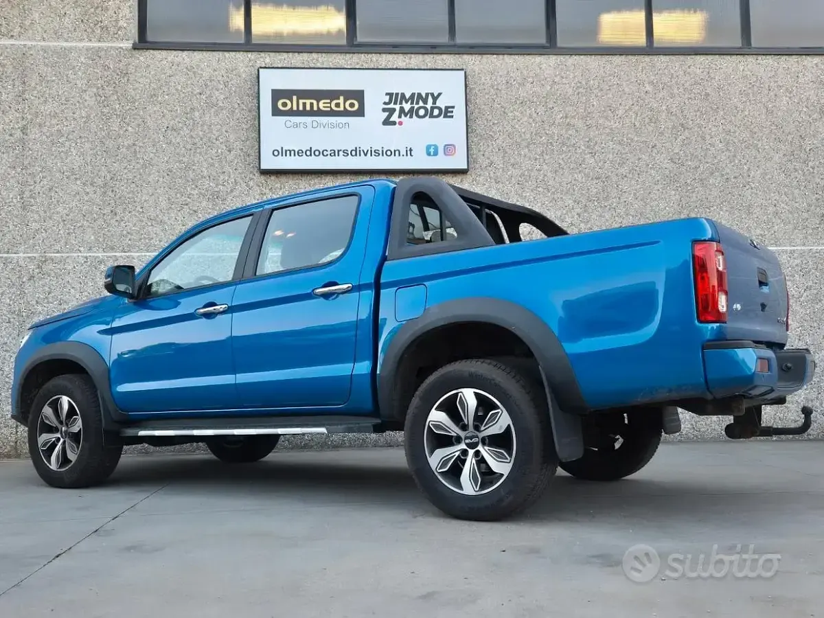 Usata EVO Cross 4 136 CV (100 kW) 2023 Blu Pick-up