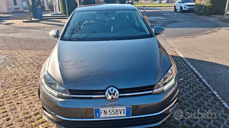 Usata VW Golf VII Highline 116 CV (85 kW) 2018 Grigio Berlina