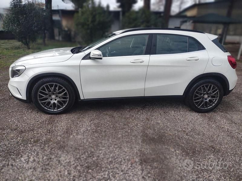 Usata Mercedes GLA200 2014 Bianco SUV