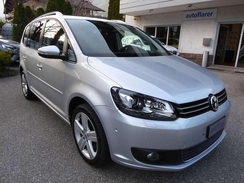 Usata VW Touran Life 140 CV (102 kW) 2013 Argento Monovolume
