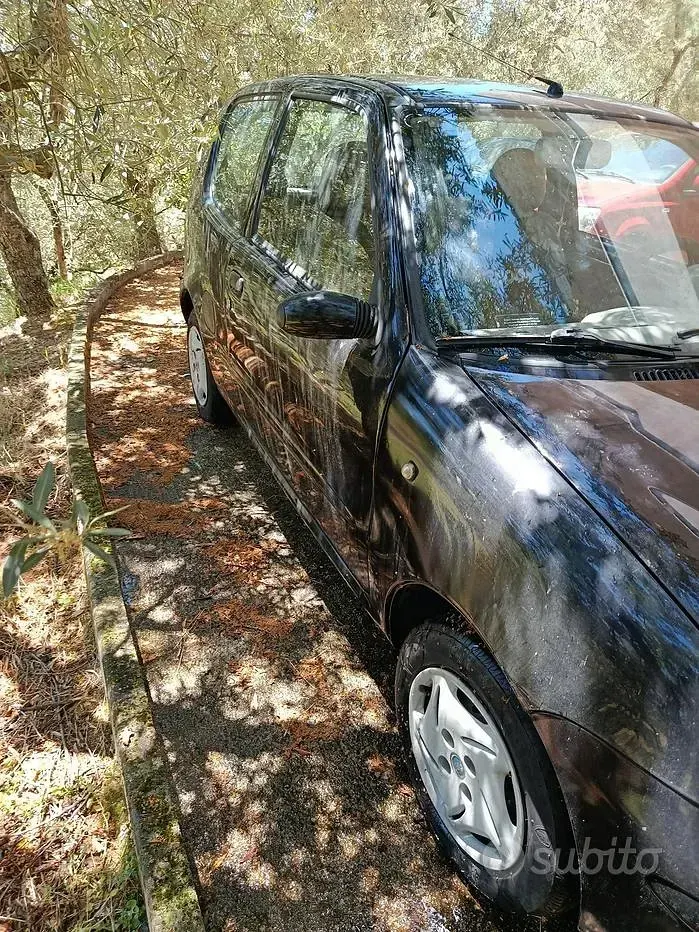 Usata Fiat 600 54 CV (39 kW) 2006 Utilitaria